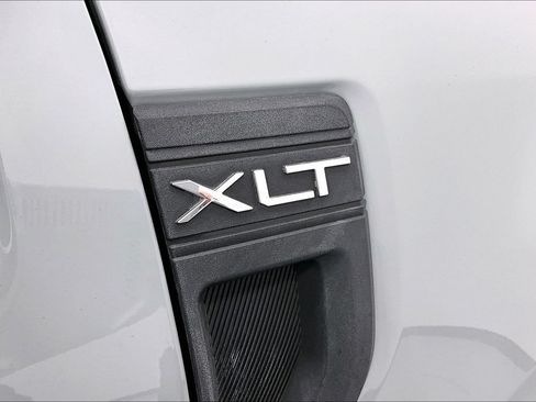 Used 2023 Ford Maverick XLT FWD image 35