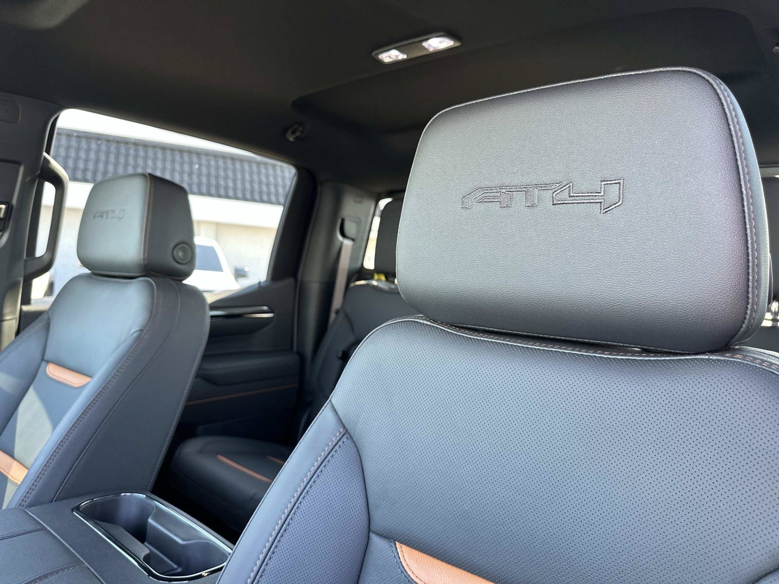New 2026 GMC Sierra 1500 AT4 w/ AT4 Premium Package AWD/4WD image 26