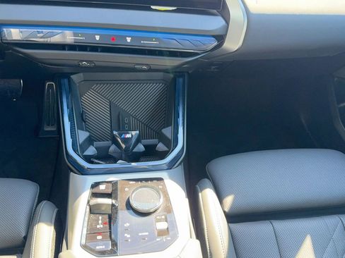 Used 2025 BMW X3 xDrive30i w/ Premium Package image 14