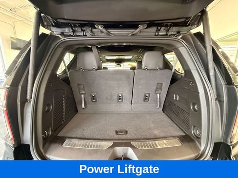 Used 2023 Chevrolet Tahoe RST AWD/4WD image 13