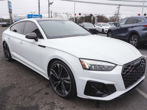 Used 2025 Audi S5 Premium Plus w/ Premium Plus Package image 3