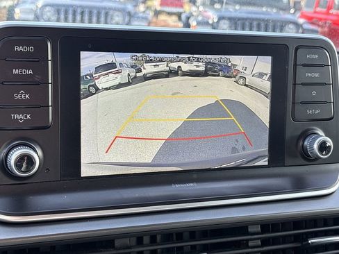 Used 2020 Kia Telluride S image 16