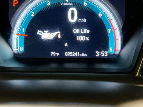 Used 2018 Honda Civic EX-L image 8
