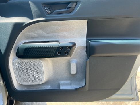 Used 2023 Ford Maverick XLT FWD image 29