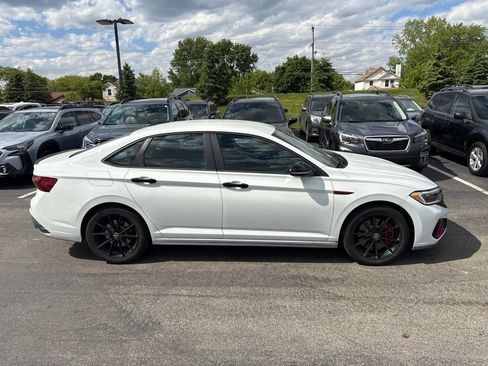 Used 2024 Volkswagen Jetta GLI 40th Anniversary Edition FWD image 2