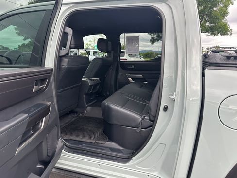 Used 2025 Toyota Tundra SR5 AWD/4WD image 14