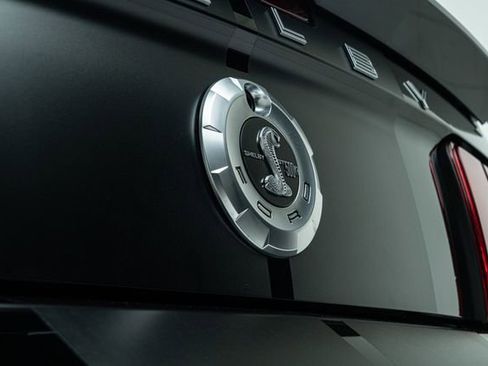 Used 2009 Ford Mustang Shelby GT500 image 21