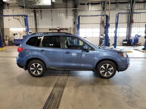 Used 2018 Subaru Forester 2.5i Premium AWD/4WD image 8
