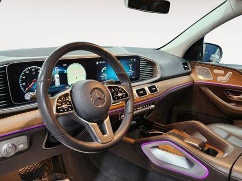 Used 2020 Mercedes-Benz GLE 350 GLE 350 4MATIC Sport Utility 4 w/ Premium Package image 7