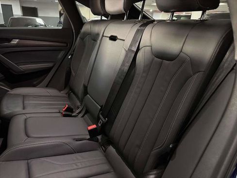 Used 2023 Audi Q5 2.0T Premium Plus w/ Premium Plus Package AWD/4WD image 17