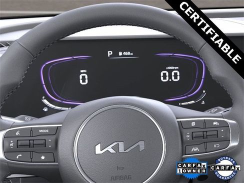 Certified 2025 Kia Sportage EX image 21