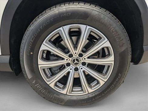 Certified 2025 Mercedes-Benz GLC 300 GLC 300 image 10