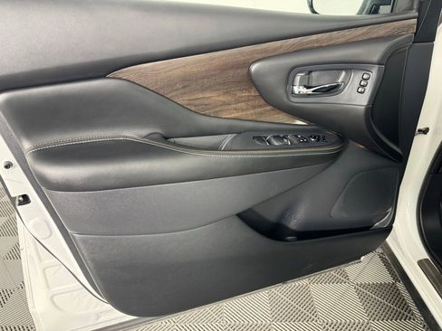 Used 2024 Nissan Murano Platinum w/ Cargo Package image 9