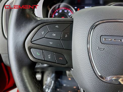 Used 2022 Dodge Charger SXT RWD image 15