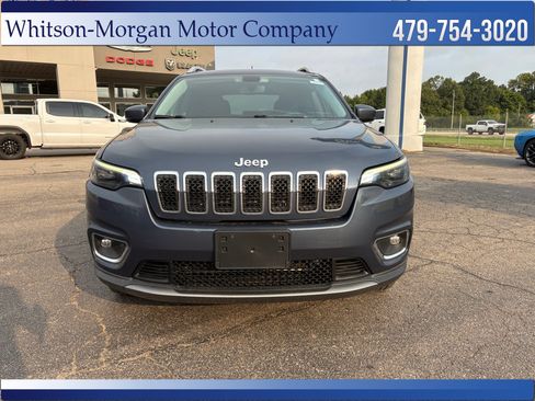 Used 2020 Jeep Cherokee Limited w/ Trailer Tow Group AWD/4WD image 2
