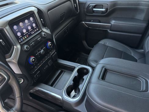 Used 2022 Chevrolet Silverado 3500 LTZ w/ LTZ Plus Package image 16