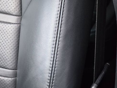 Used 2019 Porsche Cayenne image 15