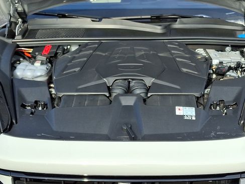 Used 2024 Porsche Cayenne S image 30