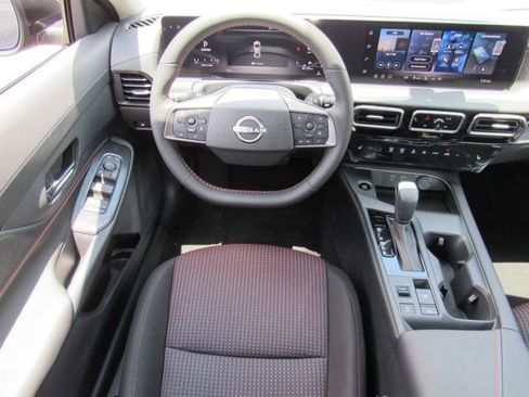 New 2026 Nissan Sentra SR w/ SR All Weather Package FWD image 13