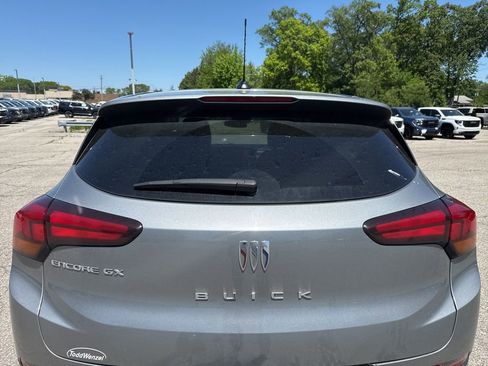 Used 2024 Buick Encore GX Preferred w/ Comfort Package FWD image 7