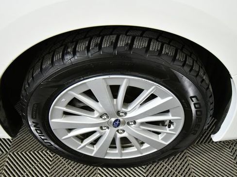 Used 2018 Subaru Impreza 2.0i Premium image 17
