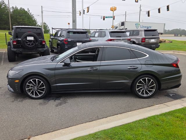 Used 2022 Hyundai Sonata Limited FWD image 4