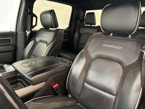 Used 2023 RAM 1500 Laramie AWD/4WD image 13