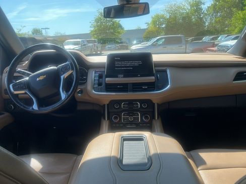 Used 2021 Chevrolet Tahoe Premier AWD/4WD image 29