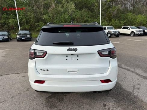 Used 2022 Jeep Compass High Altitude AWD/4WD image 7