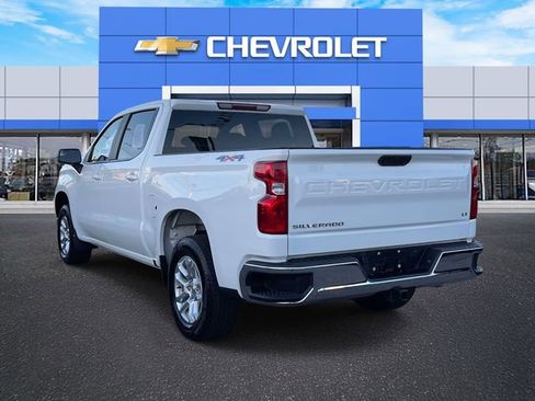 Certified 2025 Chevrolet Silverado 1500 LT AWD/4WD image 5