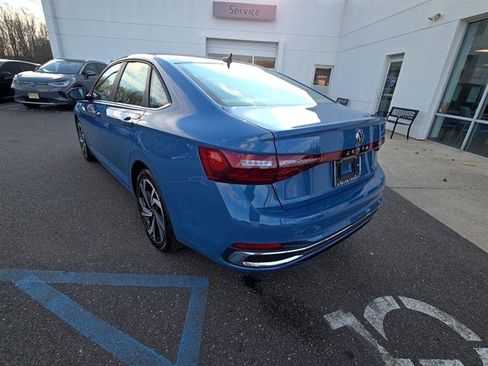 New 2026 Volkswagen Jetta SEL image 2