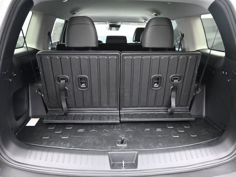 Used 2025 Hyundai Santa Fe SEL image 10