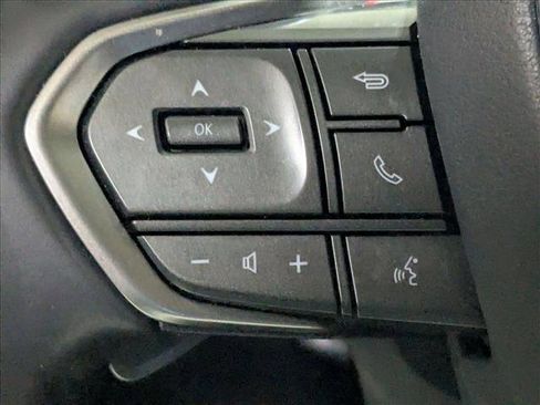Used 2024 Lexus NX 250 FWD w/ Towing Package (2000 Lbs) image 11