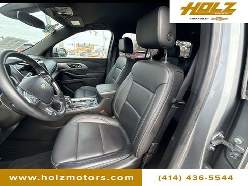 Certified 2023 Chevrolet Traverse LT image 18