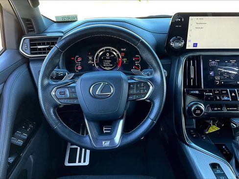 Used 2023 Lexus LX 600 F Sport image 5
