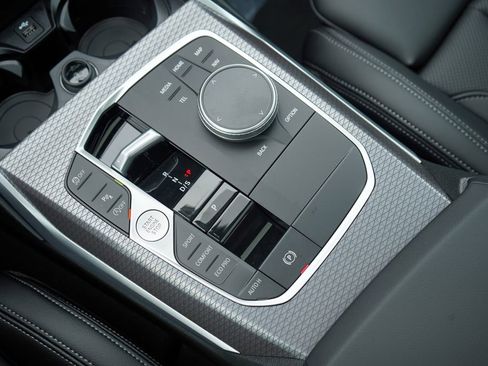 New 2026 BMW 330i Sedan w/ M Sport Package image 18