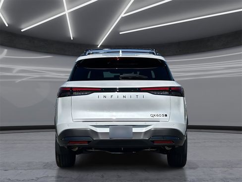New 2026 INFINITI QX60 Sport w/ Dark Cargo Package image 3