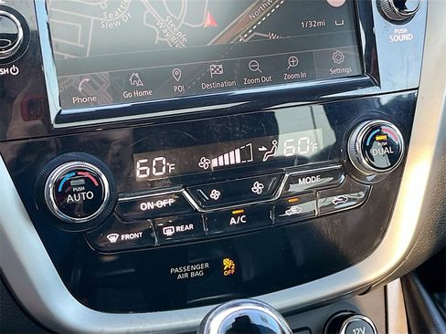 Used 2019 Nissan Murano SL w/ SL Technology Package image 16