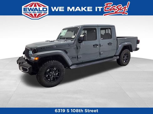 New 2025 Jeep Gladiator Sport image 19