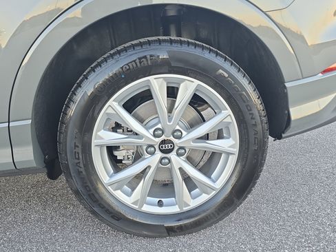 New 2025 Audi Q3 2.0T Premium image 31