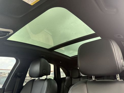 Used 2020 Porsche Macan AWD/4WD image 15