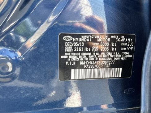 Used 2014 Hyundai Elantra SE FWD image 27