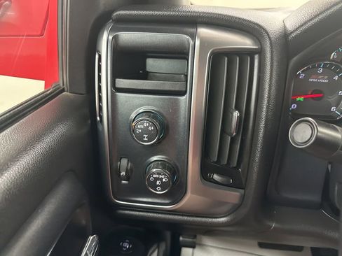 Used 2014 Chevrolet Silverado 1500 LT w/ All Star Edition AWD/4WD image 36