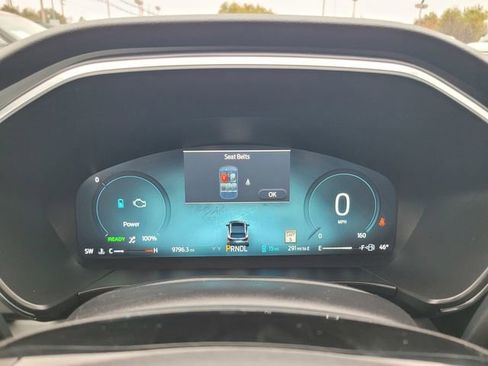 Certified 2023 Ford Escape SE w/ PHEV Premium Package image 29