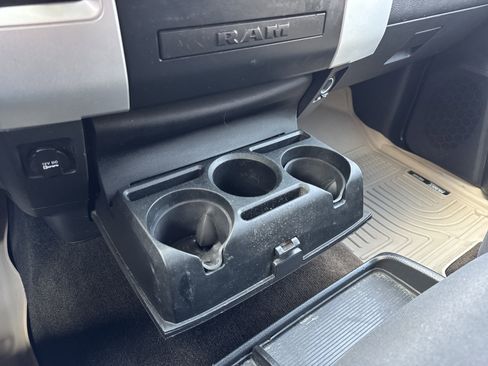 Used 2012 RAM 2500 Big Horn image 23