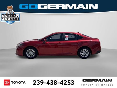 Used 2026 Toyota Camry LE w/ Convenience Package FWD image 3