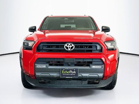 Used 2025 Toyota 4Runner SR5 image 2