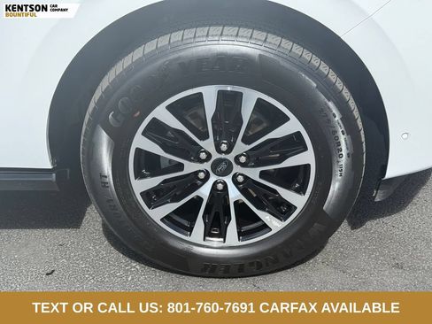 Used 2025 Ford Expedition Max Platinum AWD/4WD image 13