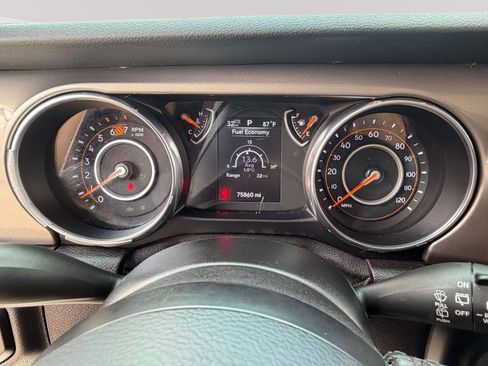 Used 2020 Jeep Wrangler Unlimited Sport S AWD/4WD image 17