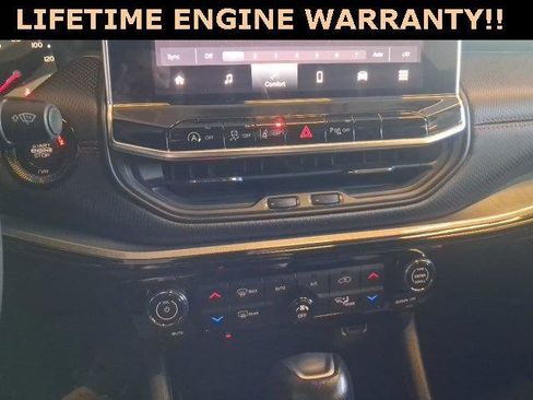 Certified 2023 Jeep Compass Trailhawk image 7